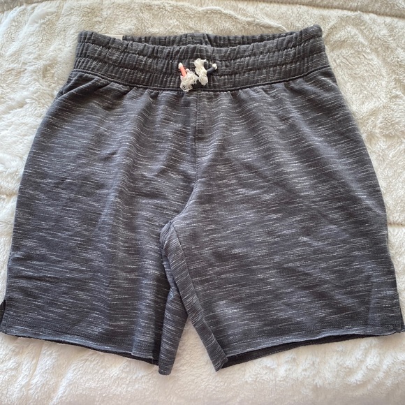 🏷 NWT Girls MIDI Soft Shorts - Picture 1 of 5